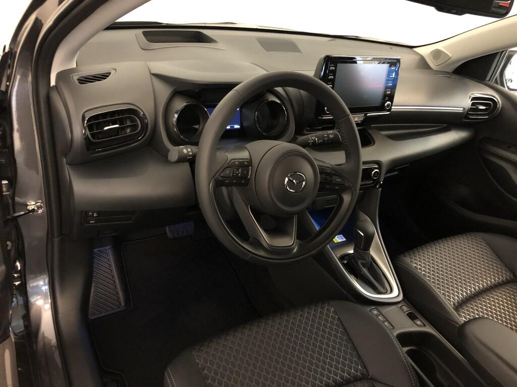 Mazda 2: arriva la versione full hybrid - Grignani